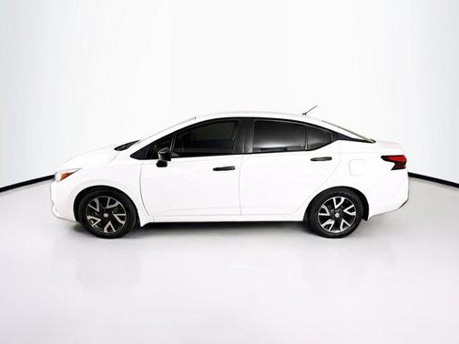 2021 Nissan Versa 1.6 S