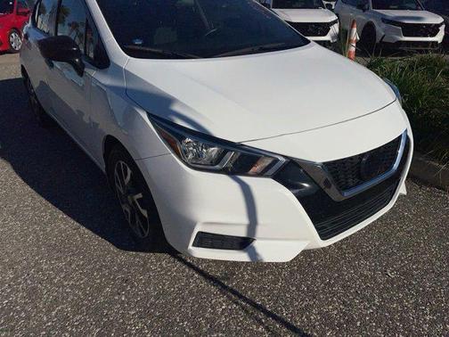 2021 Nissan Versa 1.6 S