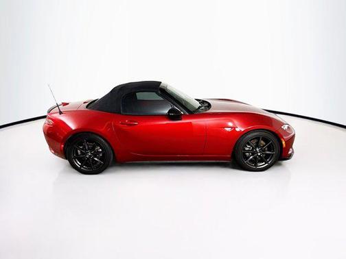 2016 Mazda MX-5 Miata Club