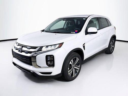 2024 Mitsubishi Outlander Sport SE