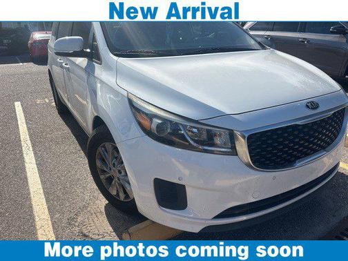 2017 Kia Sedona LX
