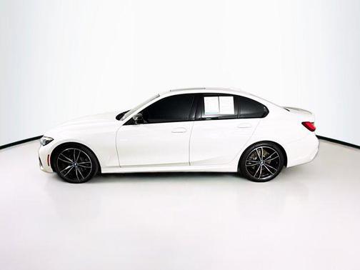 2022 BMW 330 330i