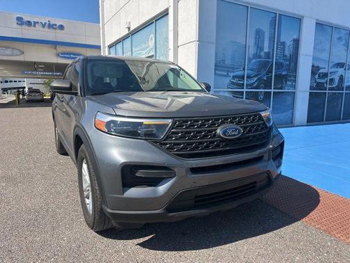 Gray Metallic 2023 Ford Explorer Base