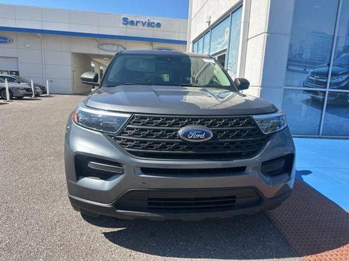Gray Metallic 2023 Ford Explorer Base