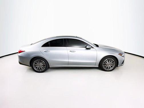 2025 Mercedes-Benz CLA 250 4MATIC