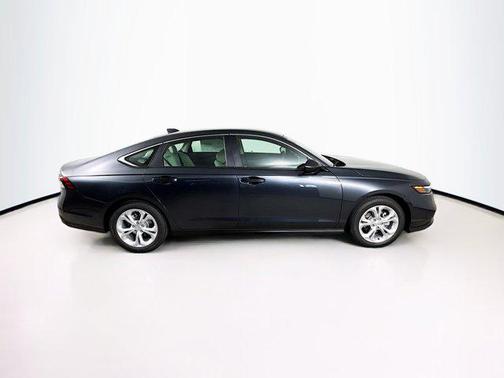 2025 Honda Accord LX 1.5T