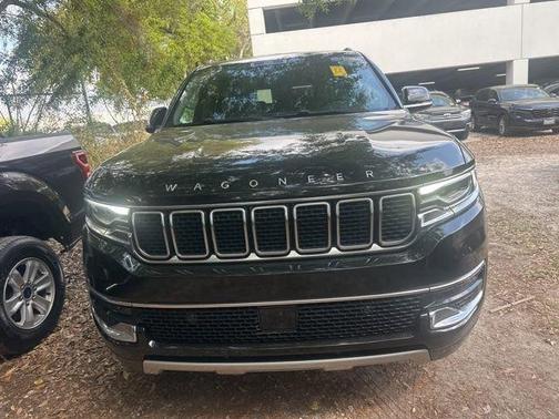 Diamond Black Crystal Pearlcoat 2022 Jeep Wagoneer Series II 4x2
