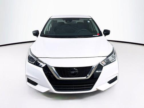 2021 Nissan Versa 1.6 S