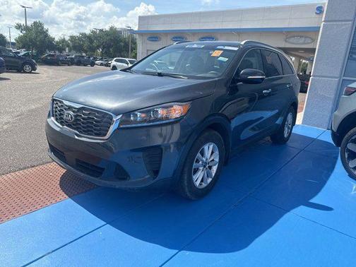 2020 Kia Sorento LX