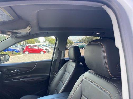 2022 Chevrolet Equinox Premier w/1LZ