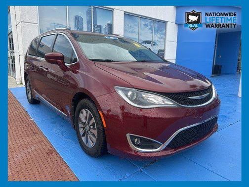 2019 Chrysler Pacifica Touring-L Plus