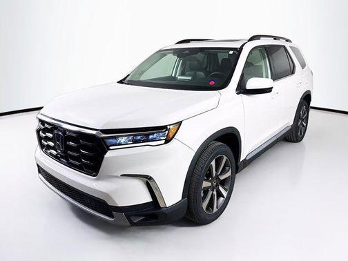 2023 Honda Pilot Touring 8-Passenger