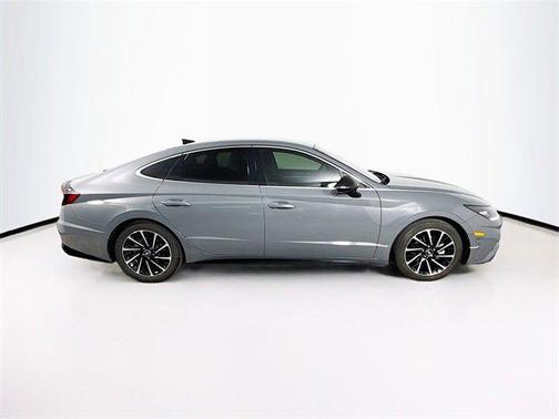 2020 Hyundai SONATA SEL Plus