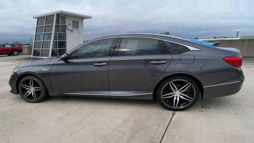 2022 Honda Accord Hybrid Touring