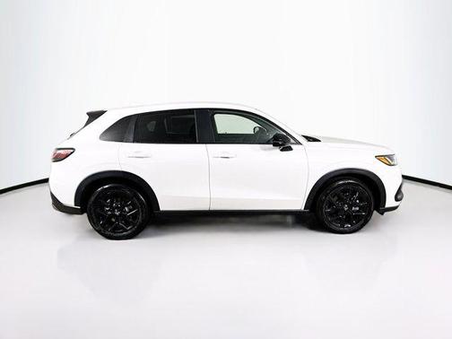 2025 Honda HR-V 2WD Sport