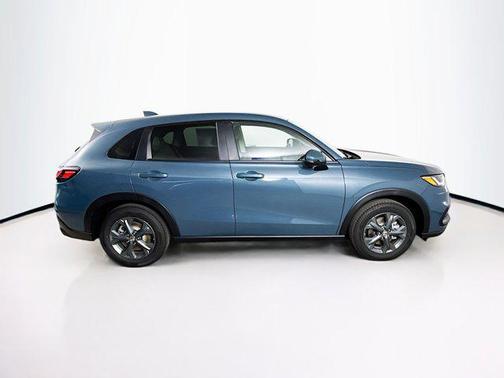 Nordic Forest Pearl 2026 Honda HR-V LX