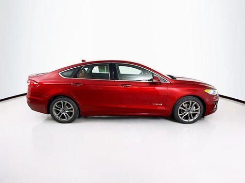 2019 Ford Fusion Hybrid Titanium