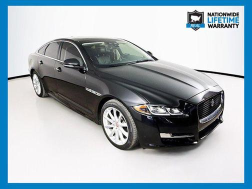2018 Jaguar XJ XJ R-Sport