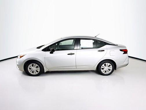 2021 Nissan Versa 1.6 S