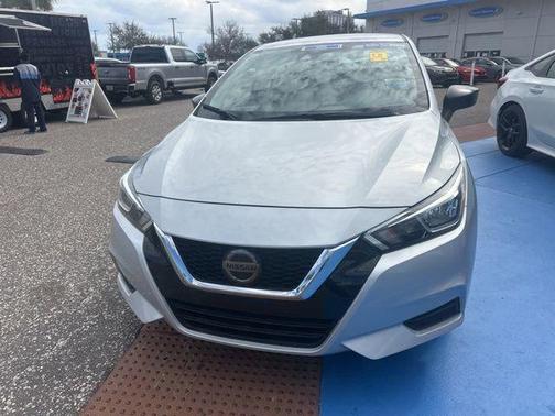 2021 Nissan Versa 1.6 S