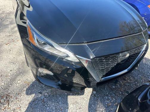 2021 Nissan Altima 2.5 SV