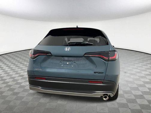 2025 Honda HR-V 2WD Sport