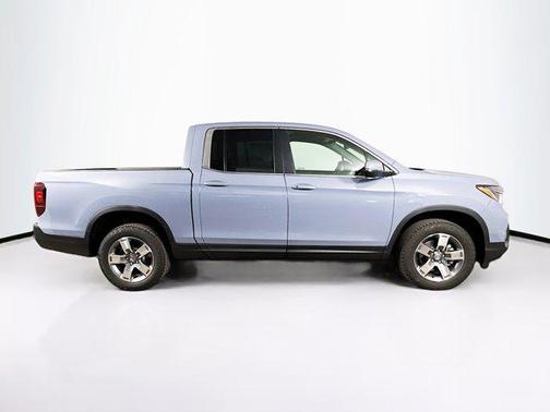 Sonic Gray Pearl 2026 Honda Ridgeline RTL
