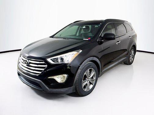 2016 Hyundai SANTA FE SE