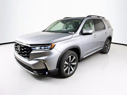 2025 Honda Pilot Touring 8-Passenger