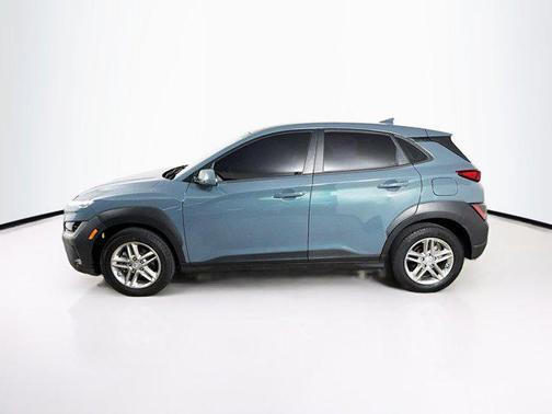 2022 Hyundai KONA SE