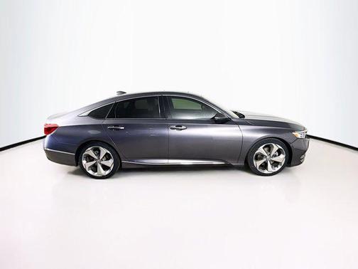 2020 Honda Accord Touring 2.0T