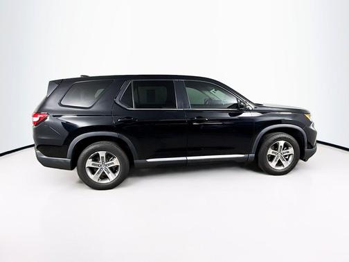 Black 2024 Honda Pilot EX-L 7 Passenger