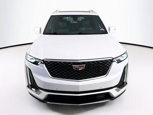 2024 Cadillac XT6 Luxury FWD