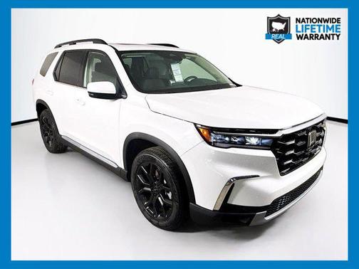 2025 Honda Pilot Touring 8-Passenger
