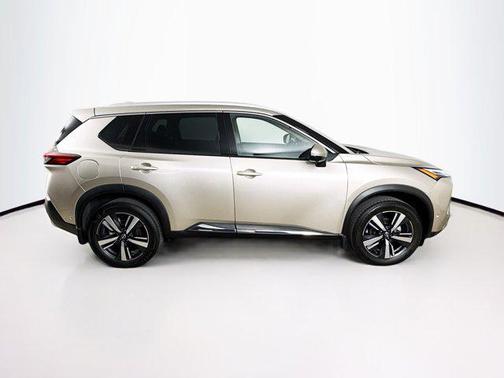 2022 Nissan Rogue Platinum