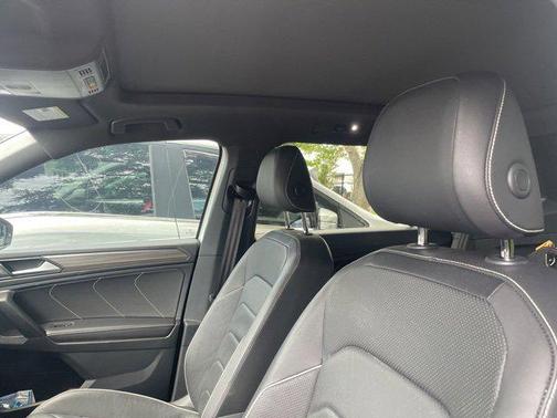 2024 Volkswagen Tiguan 2.0T SEL R-Line 4MOTION