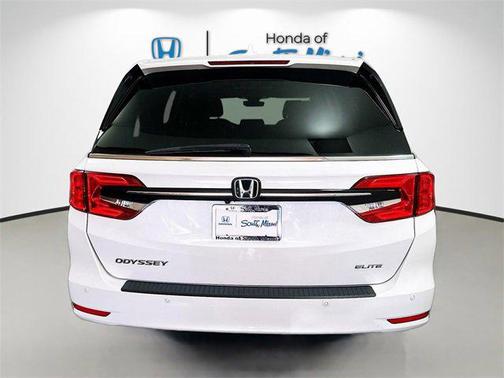 2022 Honda Odyssey Elite