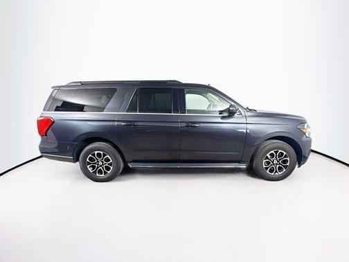 2023 Ford Expedition Max XLT