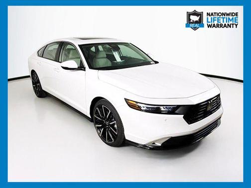 2025 Honda Accord Hybrid Touring