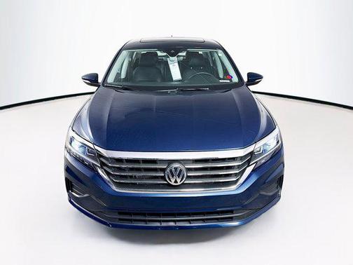 2022 Volkswagen Passat 2.0T SE