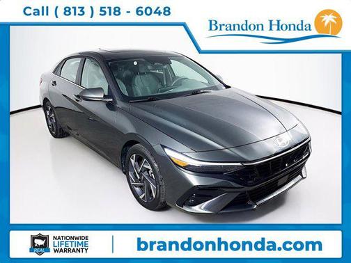 2025 Hyundai ELANTRA SEL