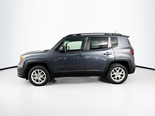 Graphite Gray 2022 Jeep Renegade Latitude