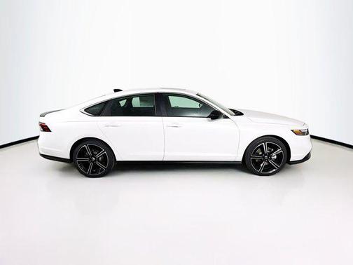 2025 Honda Accord Hybrid Base
