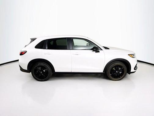 2026 Honda HR-V 2WD Sport