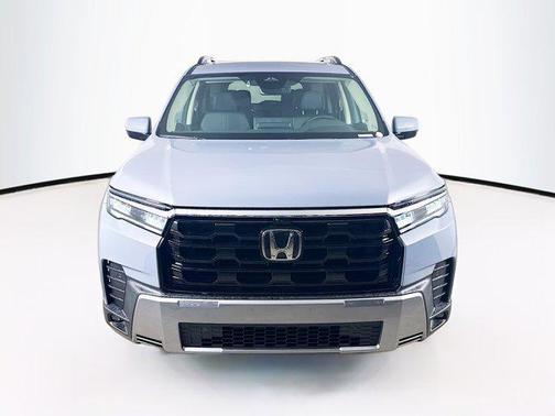 2026 Honda Pilot Touring 8-Passenger