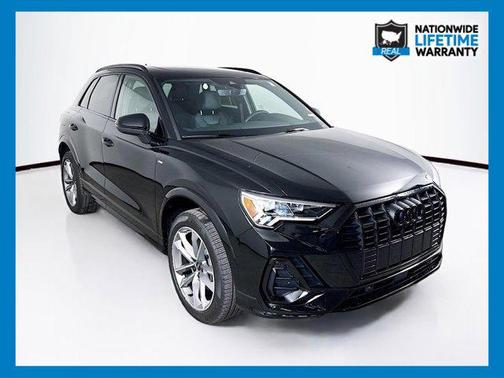 2024 Audi Q3 Premium 45 TFSI S line quattro Tiptronic