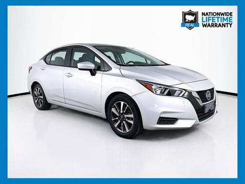 2022 Nissan Versa 1.6 SV