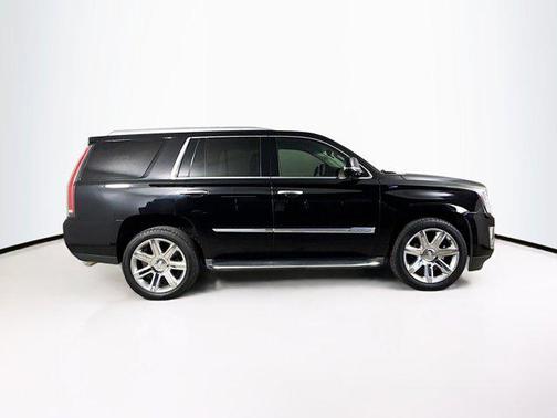 2016 Cadillac Escalade Luxury