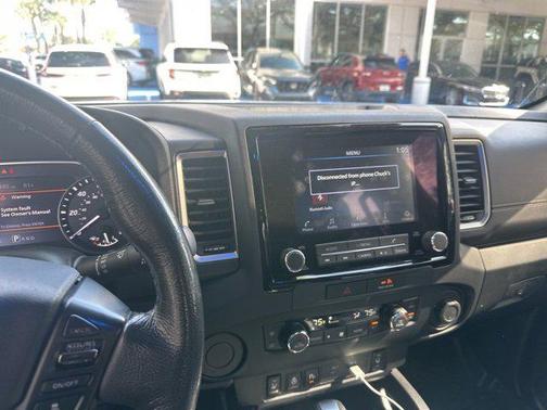 2022 Nissan Frontier SV