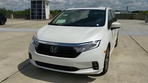 Platinum White Pearl 2021 Honda Odyssey Touring